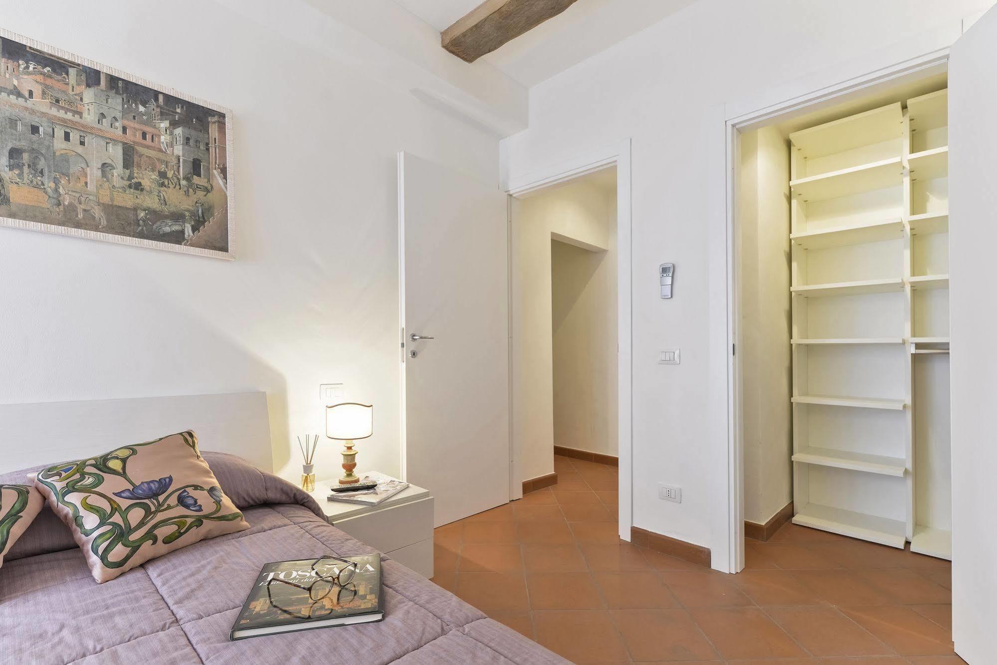 Apartments Florence - In Duomo Экстерьер фото